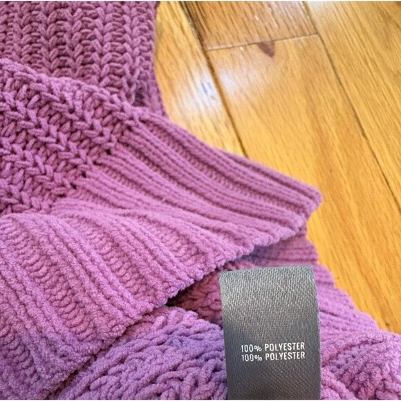 Aerie turtleneck small oversized - Picture 4 of 5